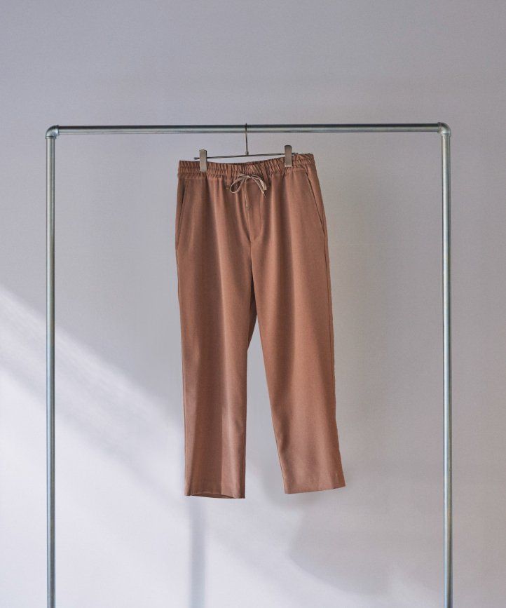 【大人専用のリラックスパンツ】セミワイドスラックス /BROWN / ブラウン / テーパード / ウエスト調整可能なイージパンツ / ドライタッチ素材