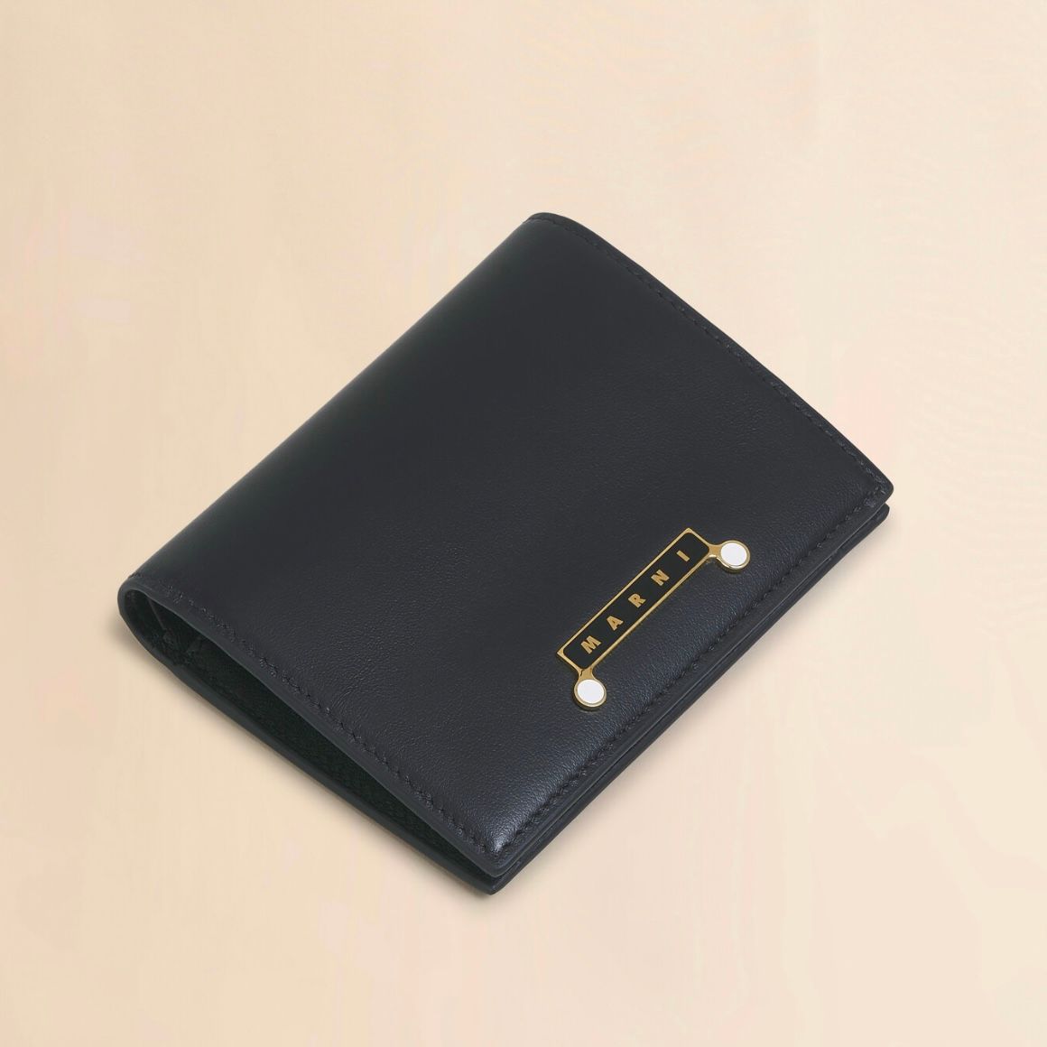 手のひらに収まる◎*Marni*レザー製 Envelope二つ折りウォレット MARNI - レザー製 Envelope 二つ折り財布 / ブラック / 25aw new