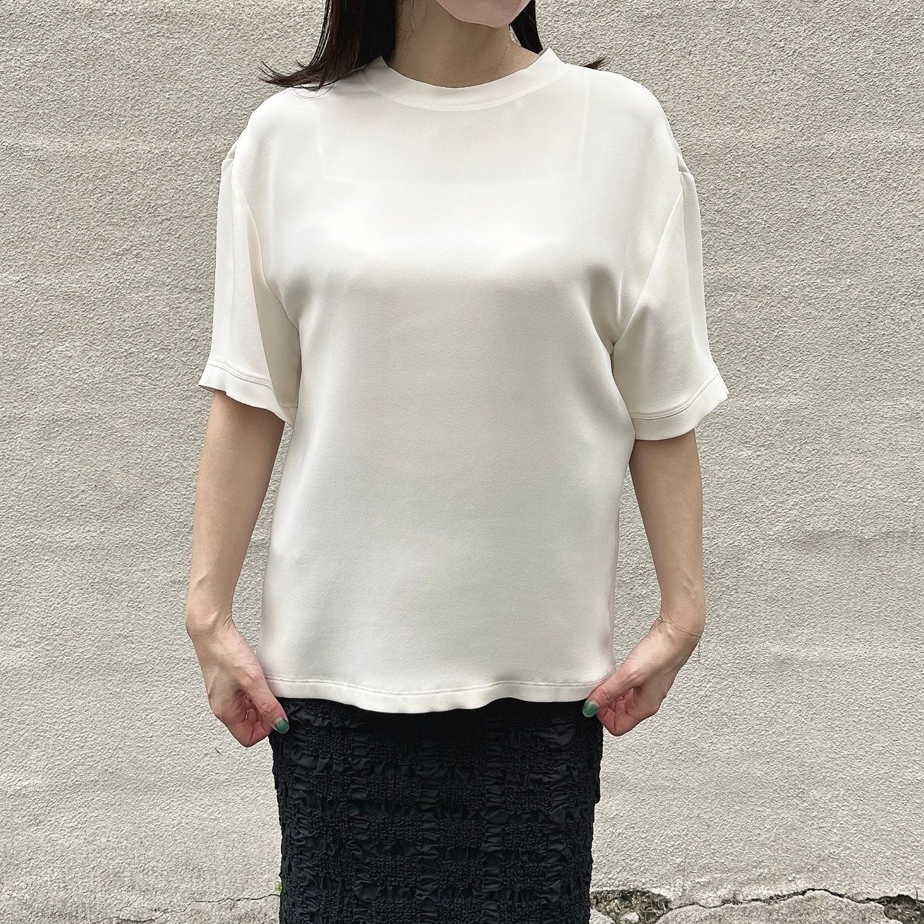Back Slit silk shirt / クルーネック Tシャツ / シルクシャツ / レディース / アイボリー