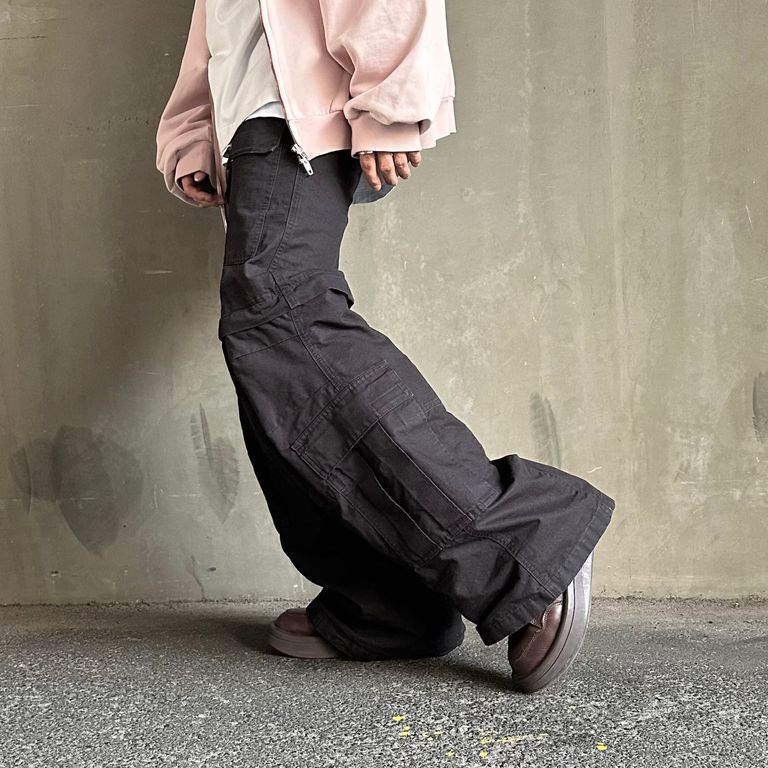 BALENCIAGA - FLARED CARGO / フレアカーゴパンツ / ブラック 