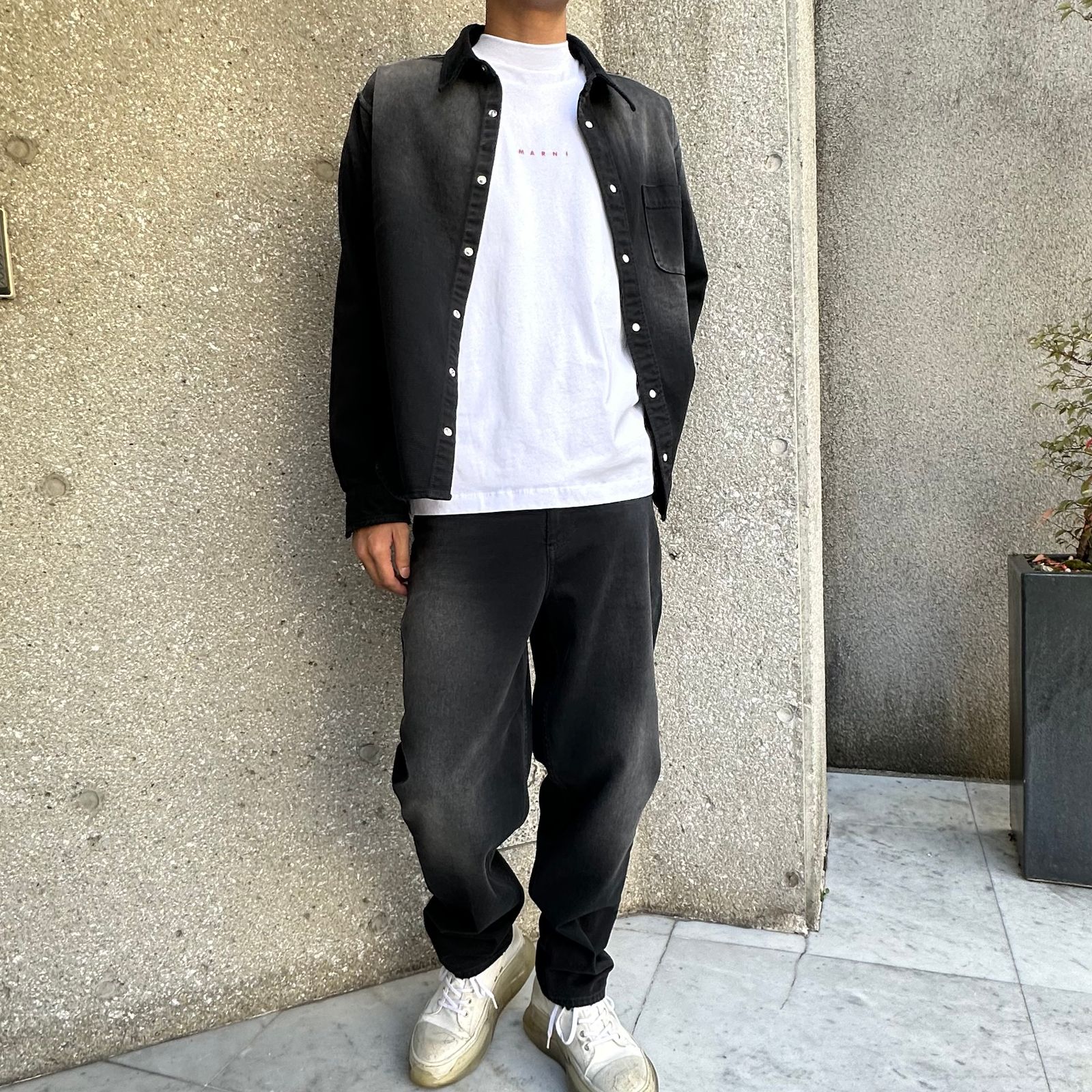 美品✨️MARNI ツートーンデニムシャツ カットオフビッグシルエット 24AW 美品✨️MARNI ツートーンデニムシャツ カットオフビッグ