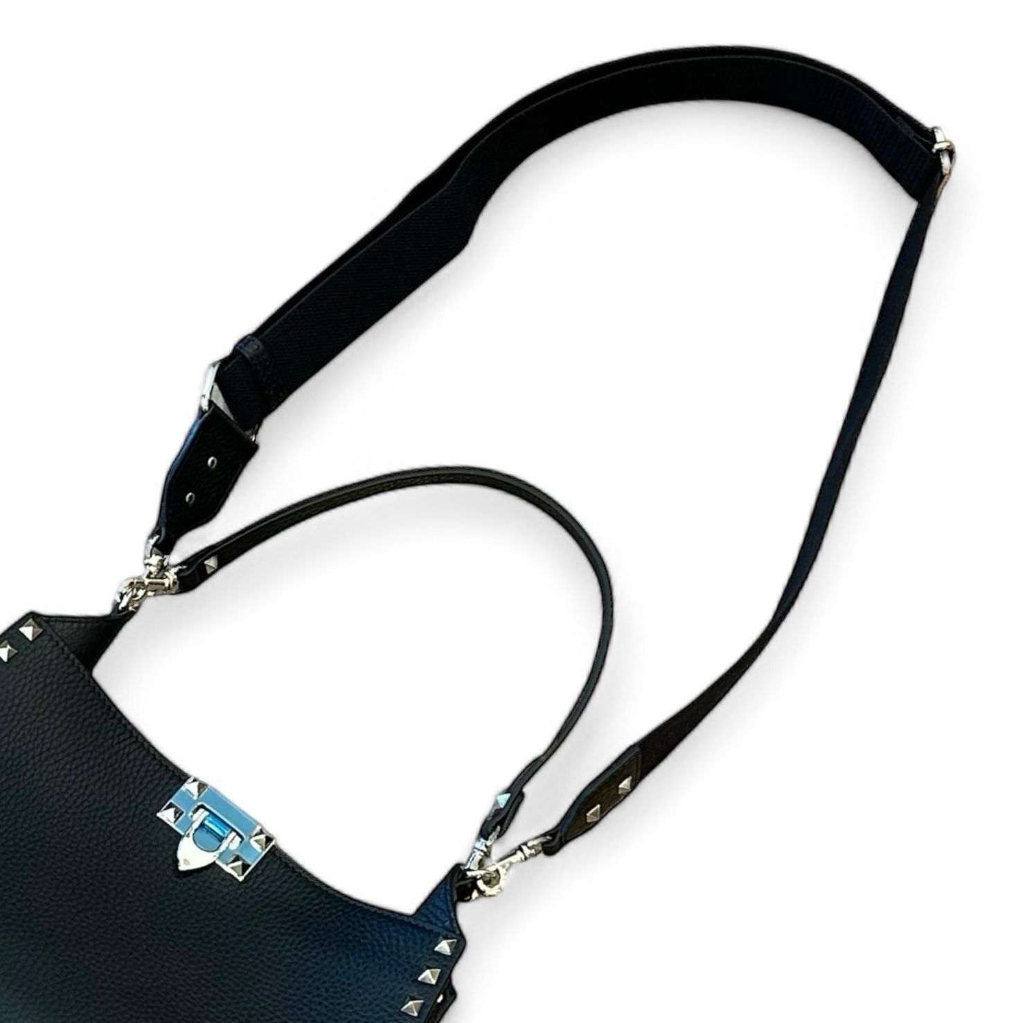 【専用】ヴァレンティノ　ハンドバッグ　2way　ロックスタッズ　レザー　ブラック VALENTINO - ロックスタッズ ショルダーバッグ / 2way / レザー
