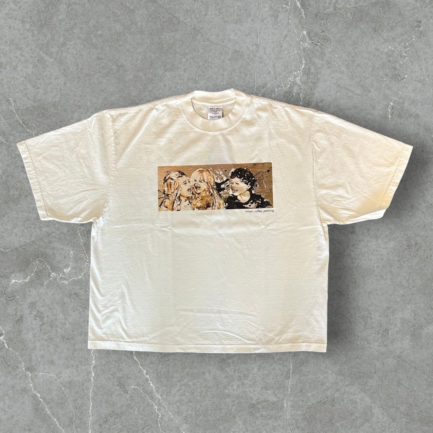 ブリアナ　ギガンテ　Tシャツ　Lサイズ　GALAXY ギャラクシー mune × Briana Gigante Bari Cawaii T-shirt 