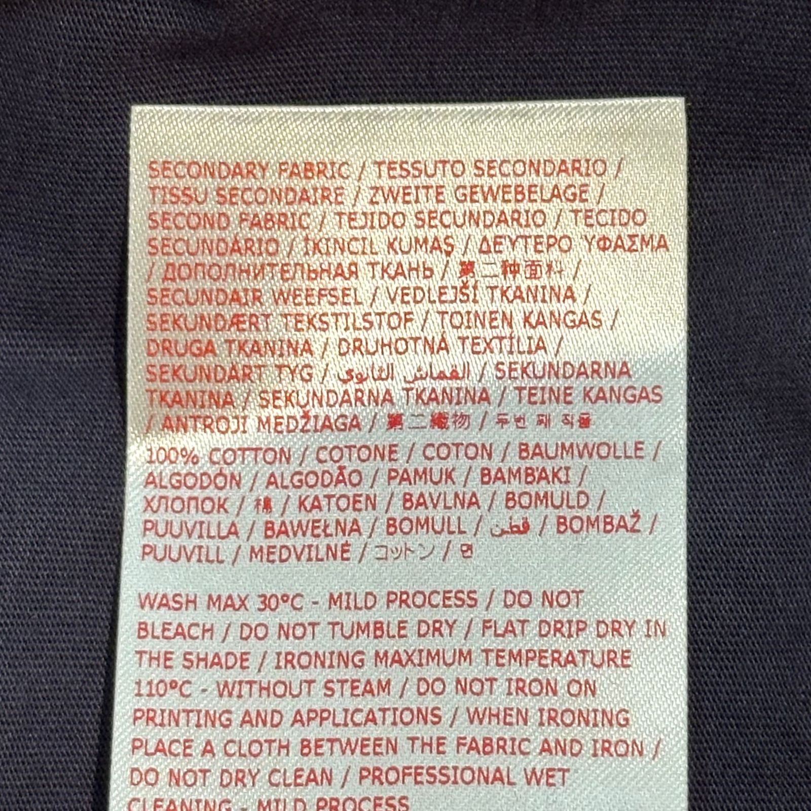 ミニロゴ入り オーガニックコットン製Tシャツ/ネイビー/ユニセックス