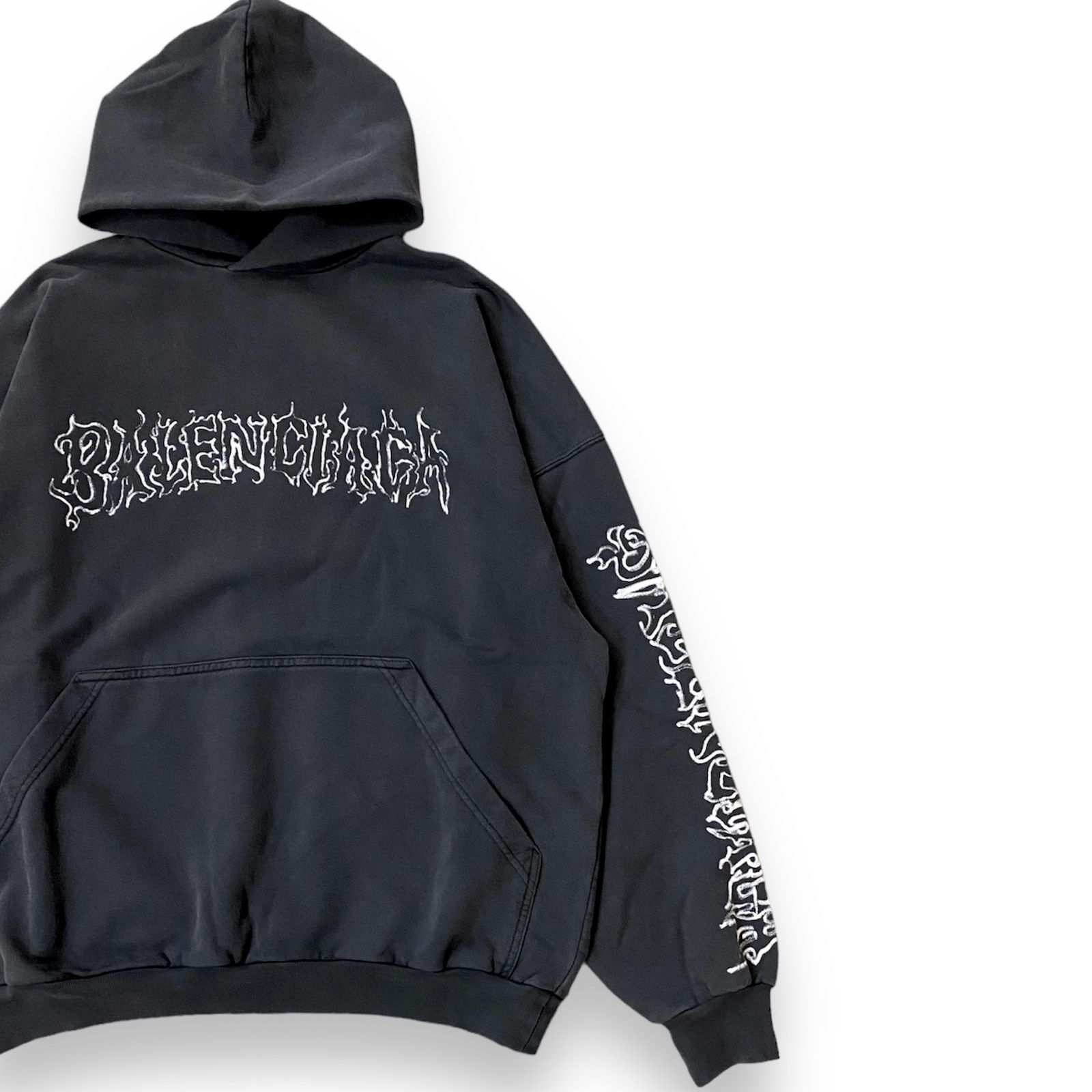 【BALENCIAGA】OUTLINE HOODIE オーバーサイズ フーディ ロゴ BALENCIAGA】DIY METAL OUTLINE HOODIE オーバーサイズ ロゴ