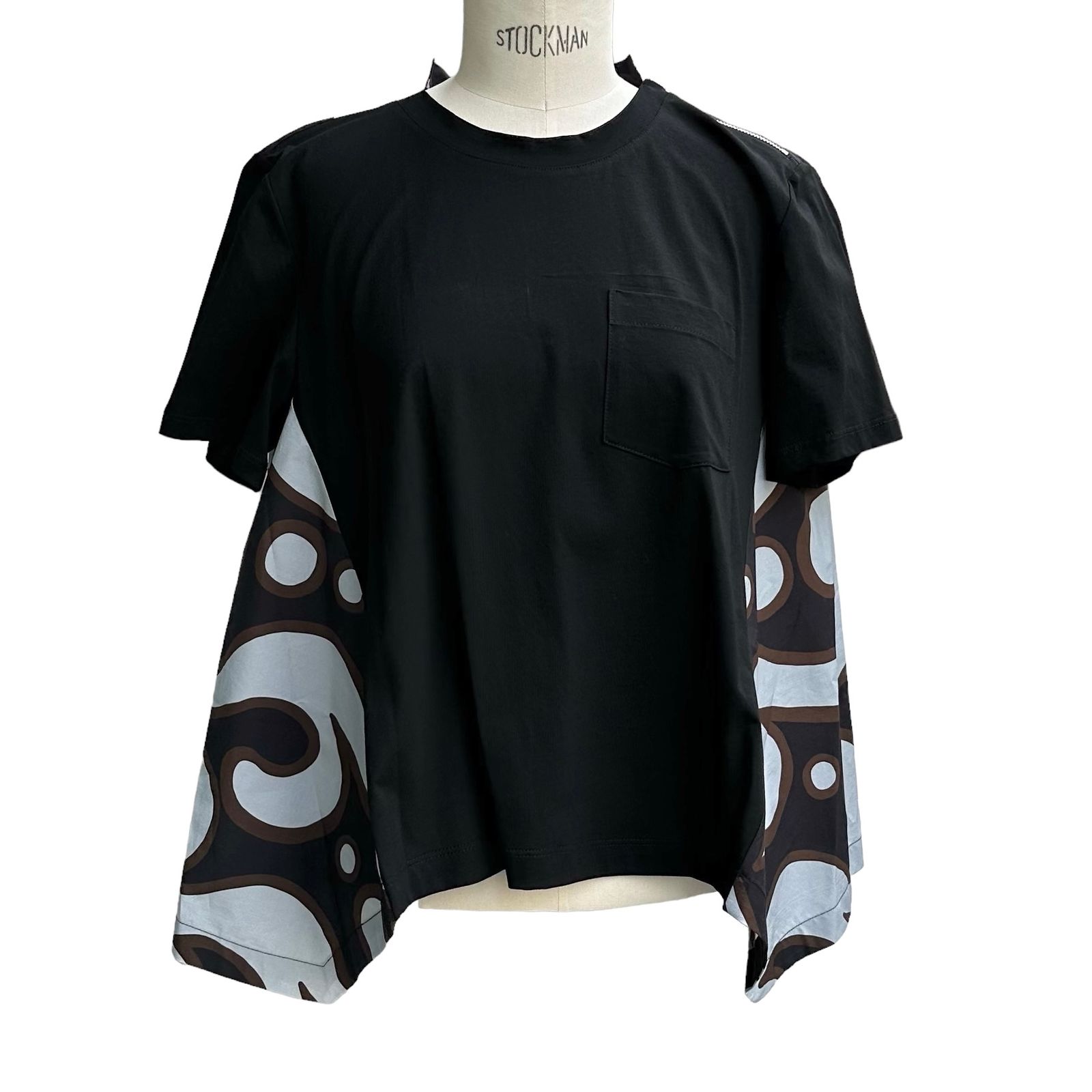 バック柄 切り替えTシャツ / ブラック / ウィメンズ