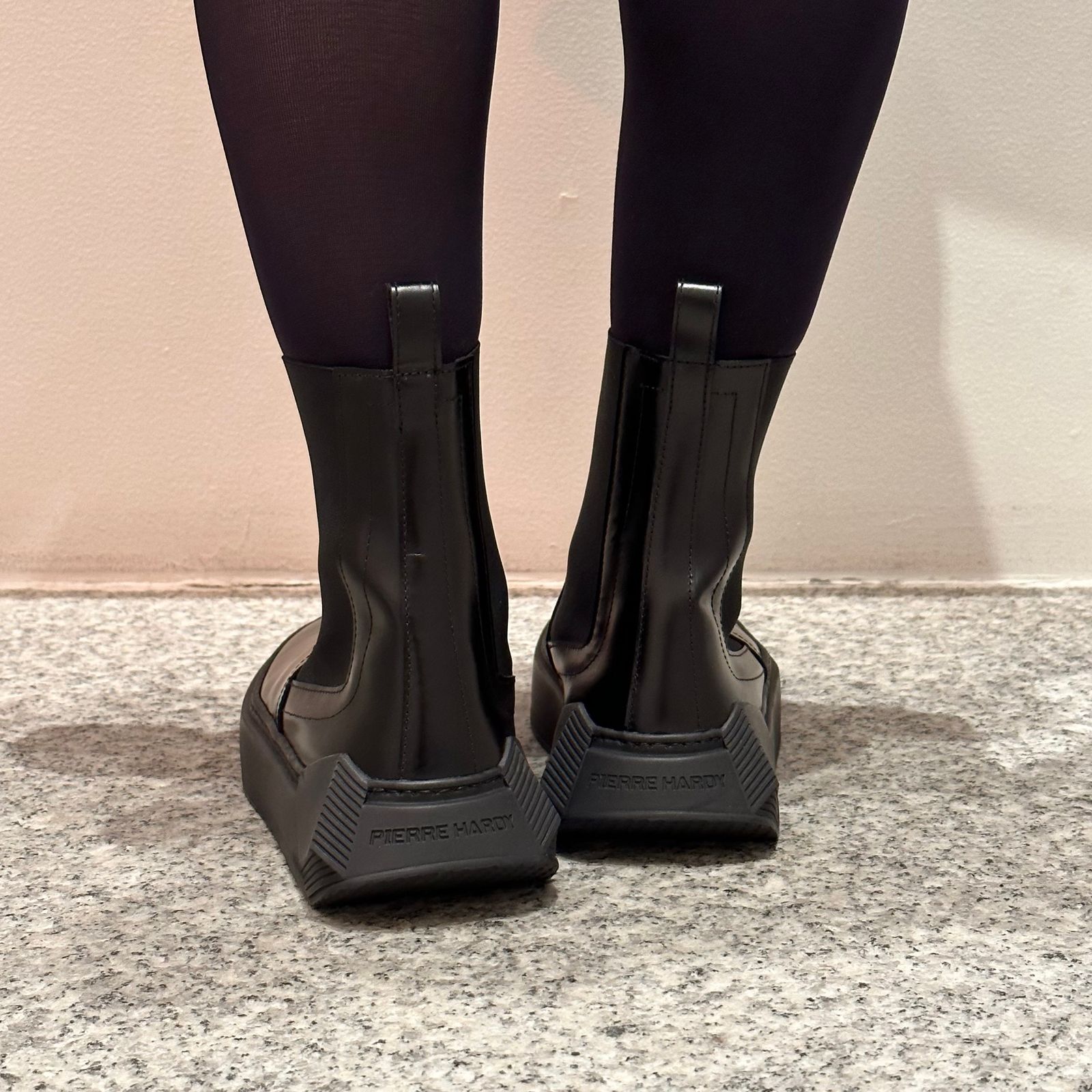 Chelsea cubics sneaker / スニーカー / ショートブーツ / チェルシーブーツ / レザー / ブラック /