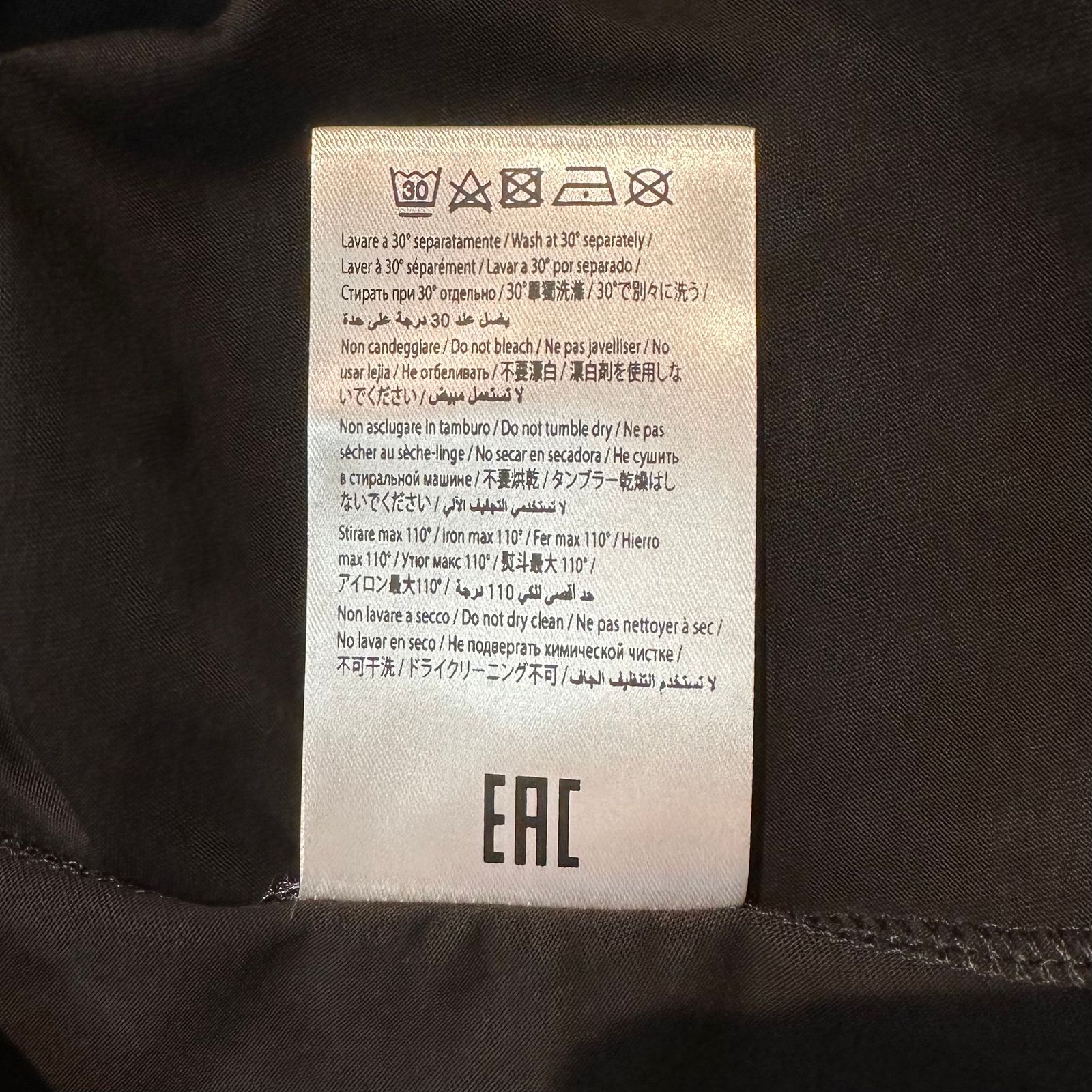 バックオープンデザイン Tシャツ / ブラック / ウィメンズ