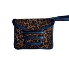 Alpha pouch / ポーチ / ショルダーバッグ / レザー / レオパード