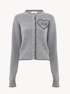 ウール＆カシミアニット製フィットロゴ カーディガン / ウィメンズ / ウェア / グレー / 2026SS NEW