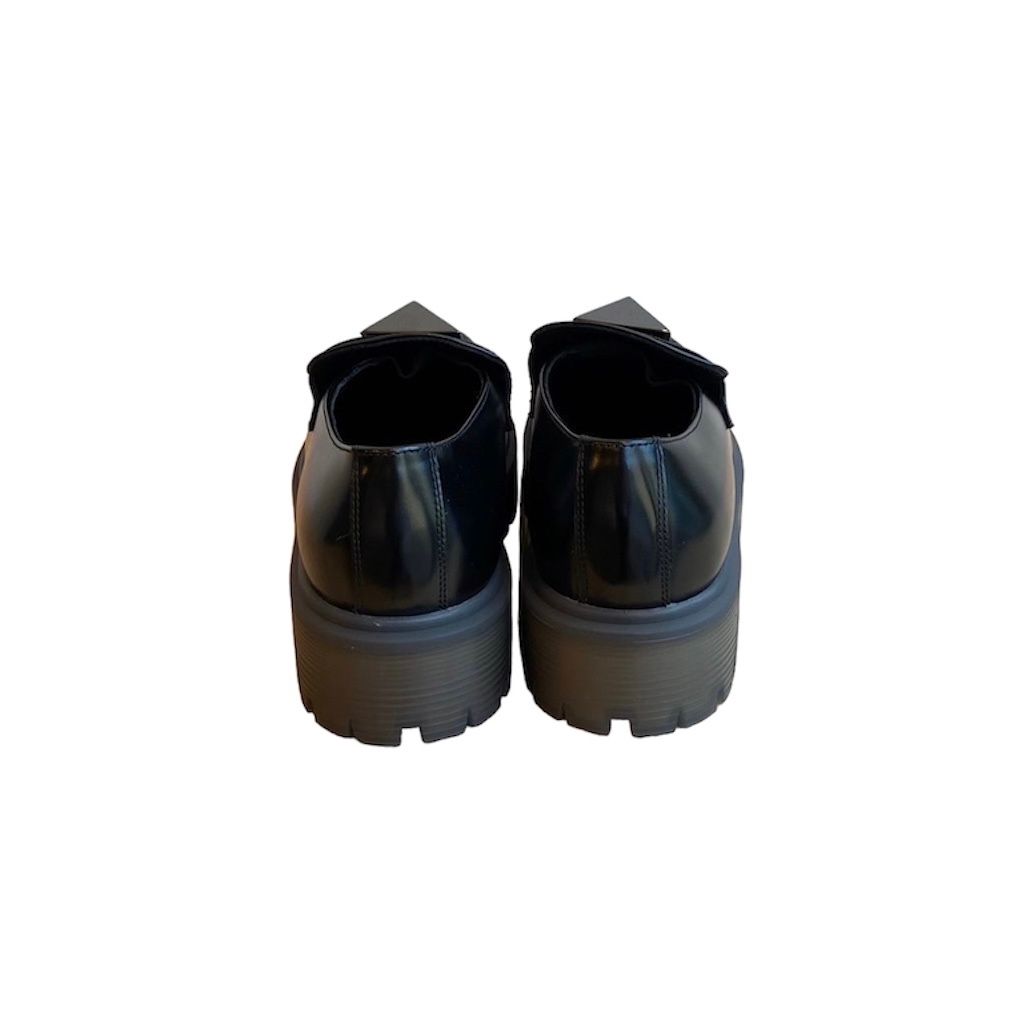 One studs calfskin moccasin / 靴 / モカシン / レザー / スタッズ / ブラック