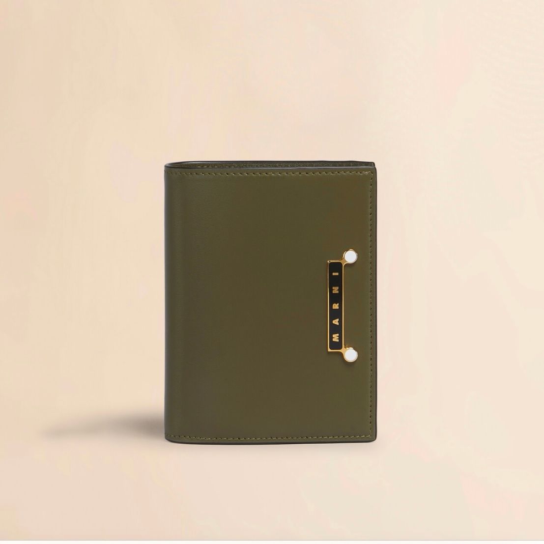レザー製 Envelope 二つ折り財布 / カーキ / 25aw new