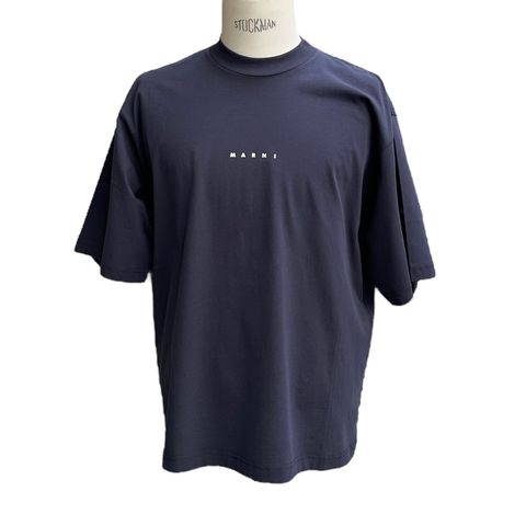 ミニロゴ入り オーガニックコットン製Tシャツ/ネイビー/ユニセックス