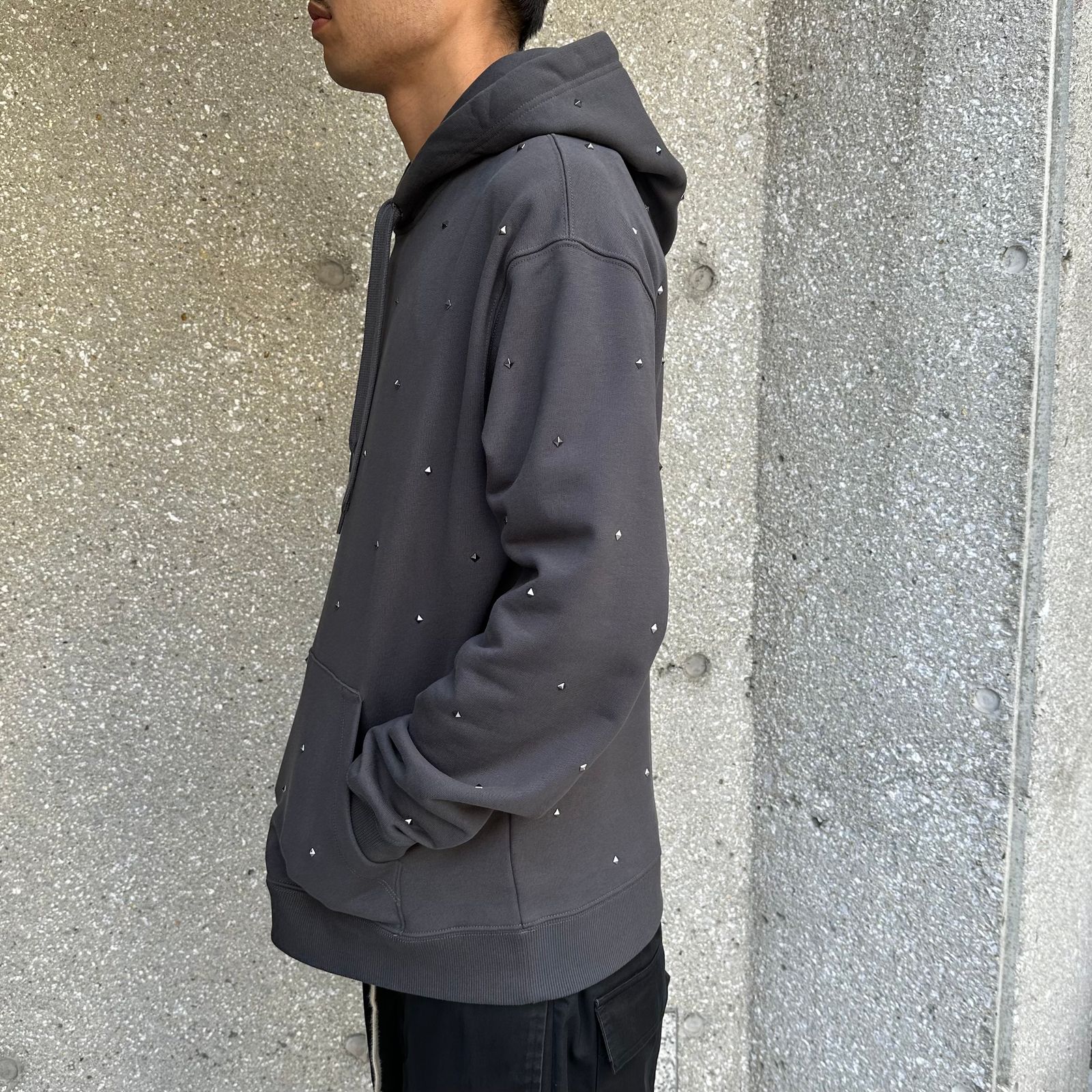 All over Studs sweat hoodie / パーカー / スウェット / ロックスタッズ / ウィメンズ / グレー