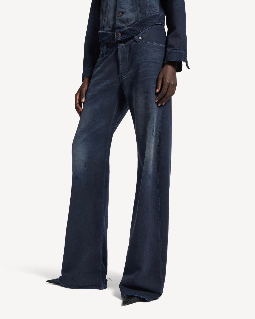 ダーティーエフェクト カーブド ウエストパンツ / ウィメンズ / ウェア / パンツ / ダークブルー / 2026SS NEW