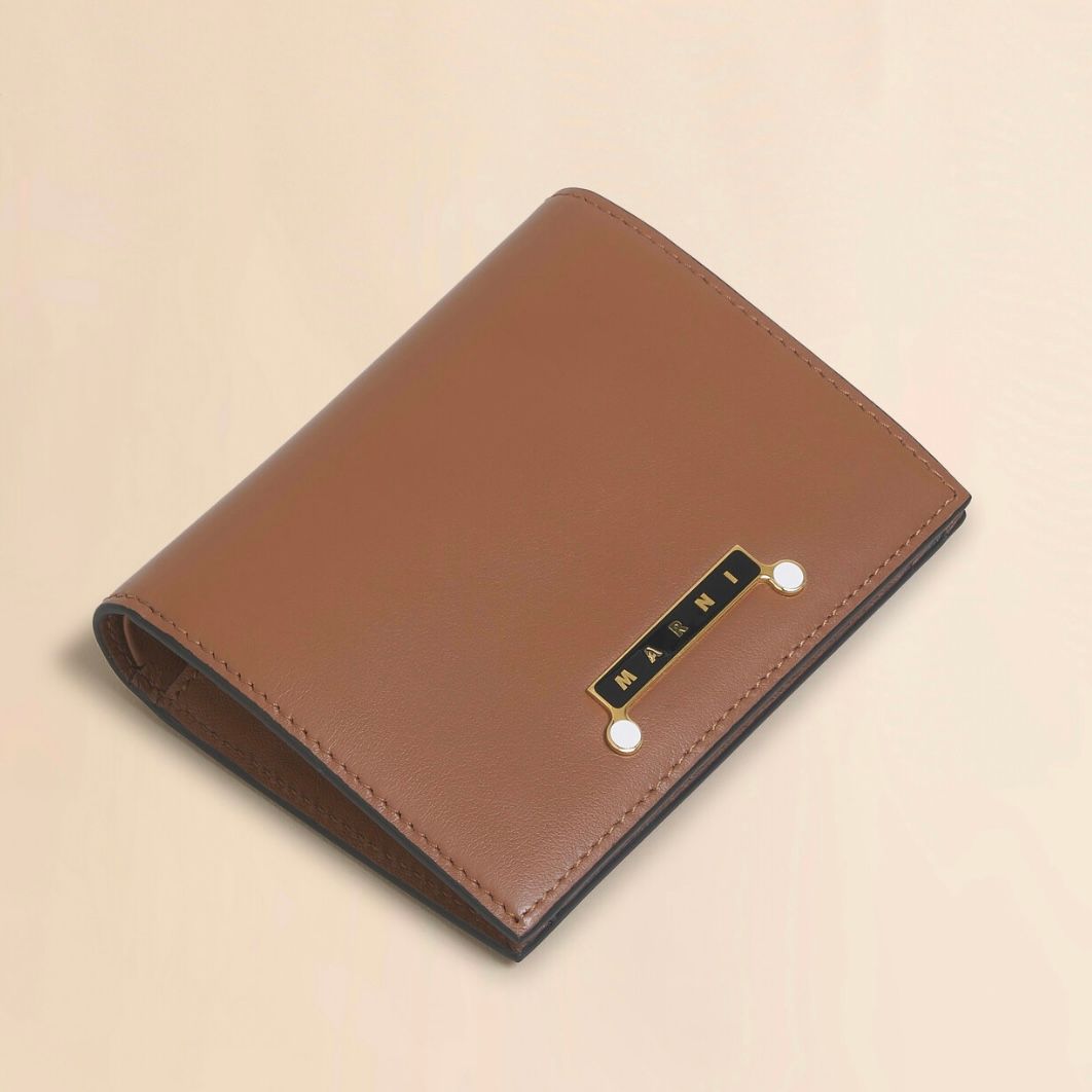 「Trunkaroo」クラスプが上品♪【MARNI】Envelope/二つ折り財布 Trunkaroo」クラスプが上品♪【MARNI】Envelope/二つ折り財布