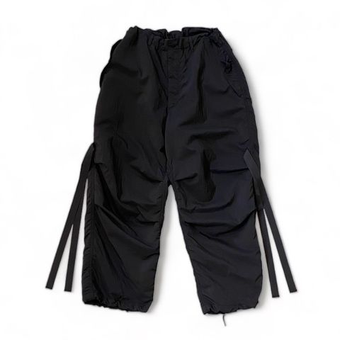 08sircus 定番のパラシュートパンツ