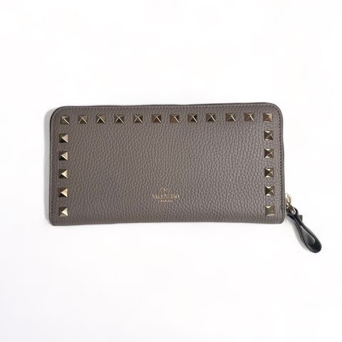 ロックスタッズ グレインカーフスキン ジップウォレット / 長財布 / ロックスタッズ / カーフレザー / グレー