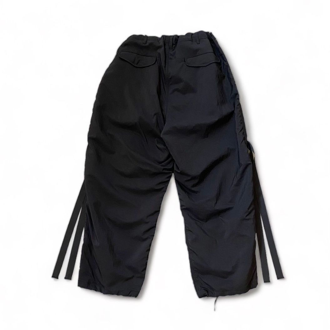 08sircus 定番のパラシュートパンツ