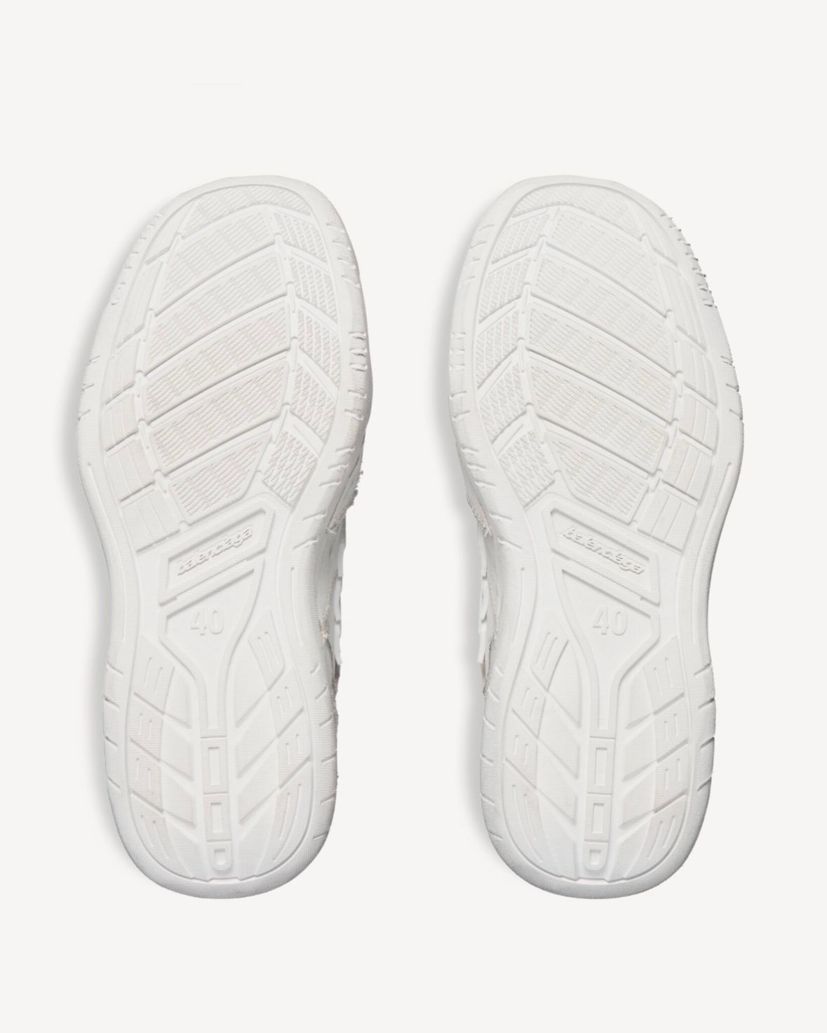 Hamptons ミディアム Worn-out スニーカ / ウィメンズ / シューズ / スニーカー / ホワイト / 2026SS NEW