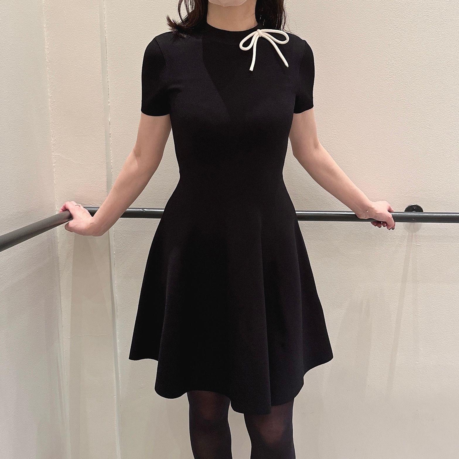 Crepe tulle dress  / リボン付き ワンピース / 伸縮性 / レディース / ブラック