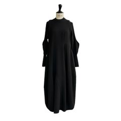 CURVE-SLEEVE ASYMMETRY-DRESS / ドレス / ワンピース / ブラック / 2024SS NEW