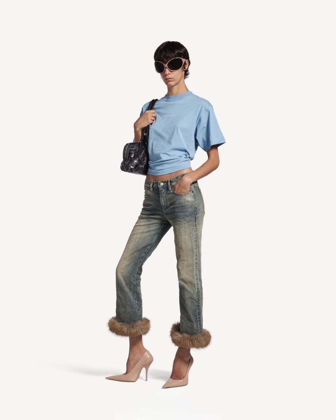 BALENCIAGA BACK Tシャツ ミディアムフィット / ウィメンズ / ウェア / Tシャツ / ライトブルー / 2026SS NEW