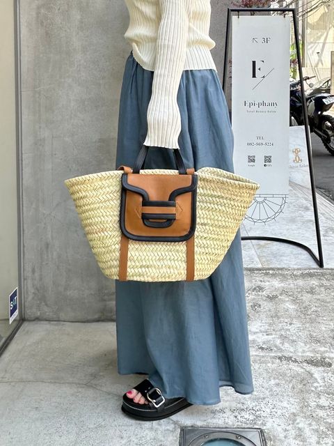 STYLE NO. 4