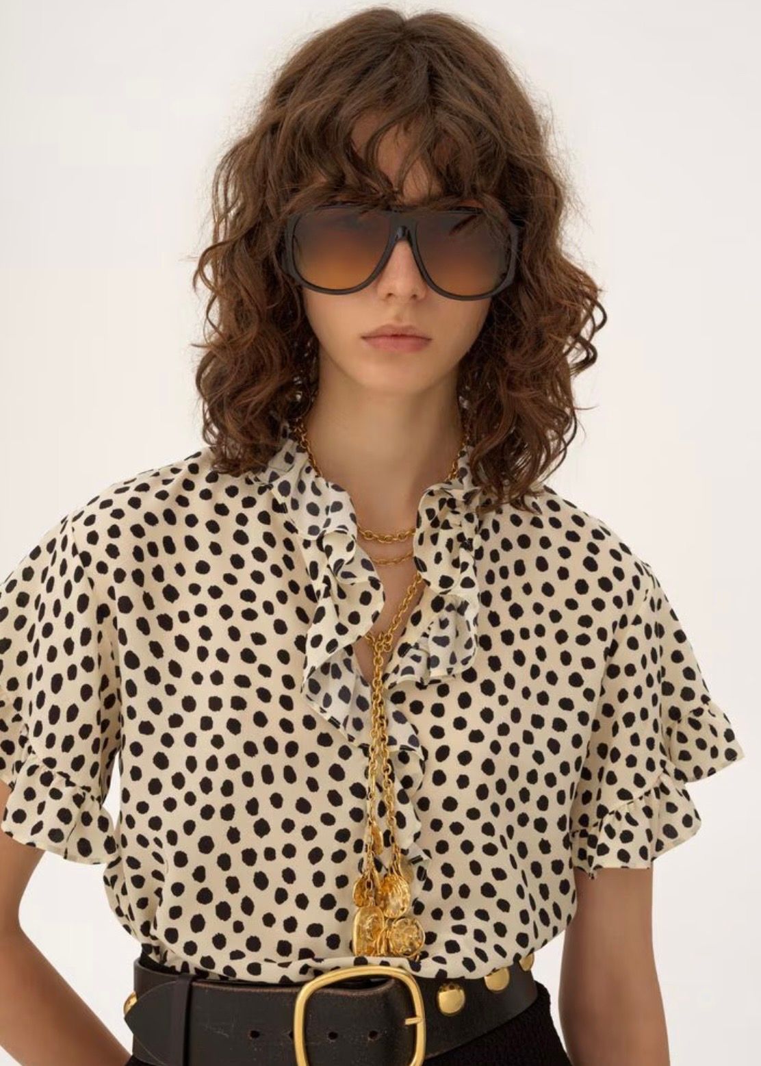 クレープデシン製ショートスリーブ フリルトップス / ウィメンズ / ウェア / ベージュ-ブラック / 2026SS NEW