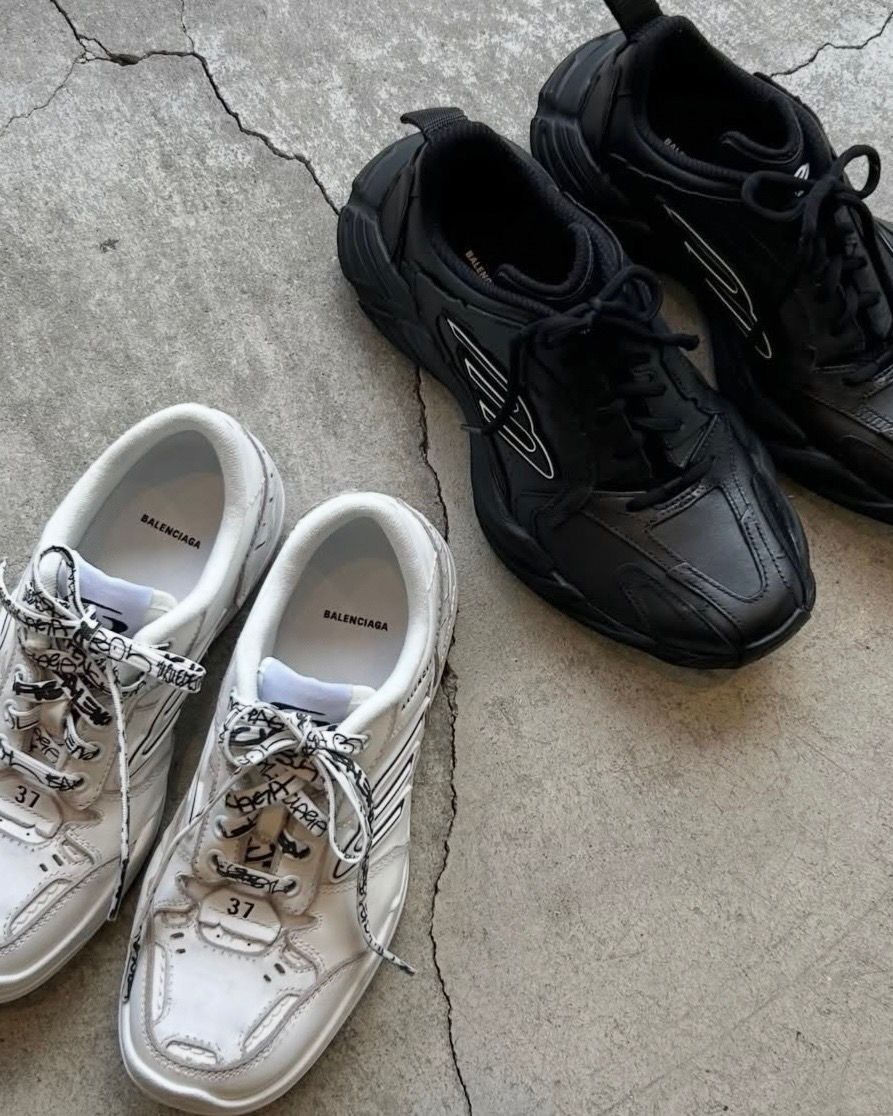 Hamptons ミディアム Worn-out スニーカ / ウィメンズ / シューズ / スニーカー / ホワイト / 2026SS NEW