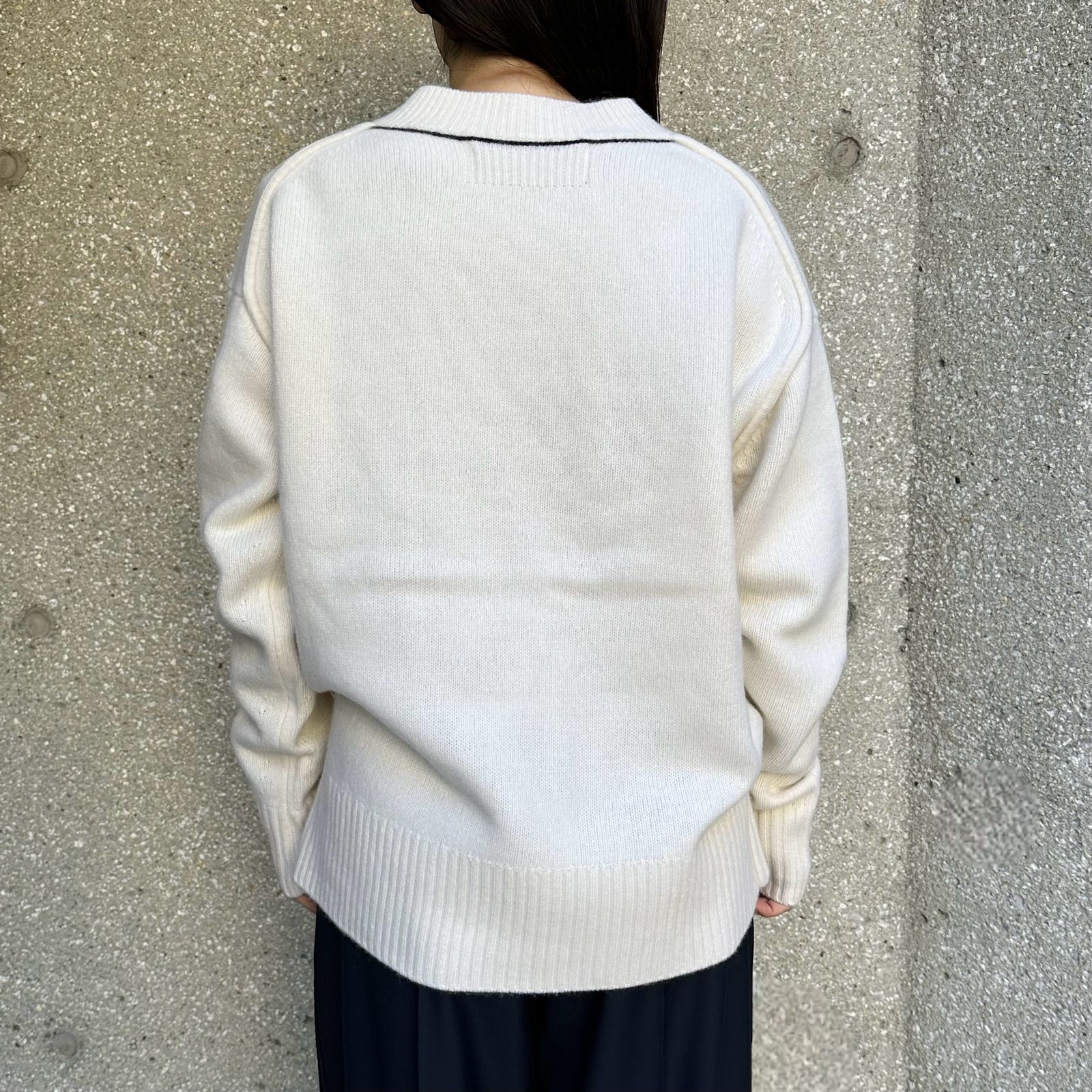 IHATOV - round neck sweater / ニット / クルーネックセーター