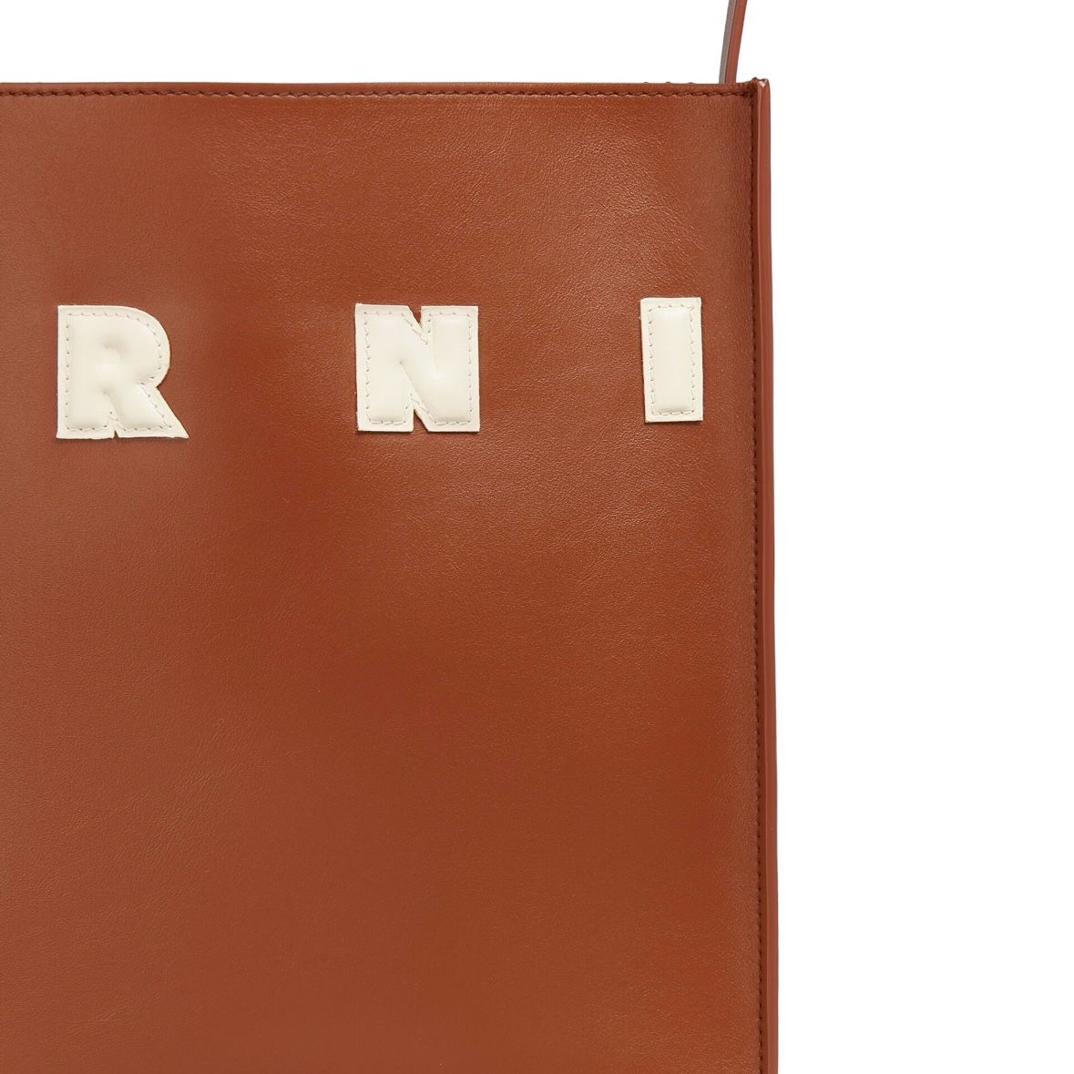 【MARNI】ブラウン レザー製 Cresta E/W スモール トートバッグ ホワイト レザー製 Cresta E/W スモールトートバッグ | Marni