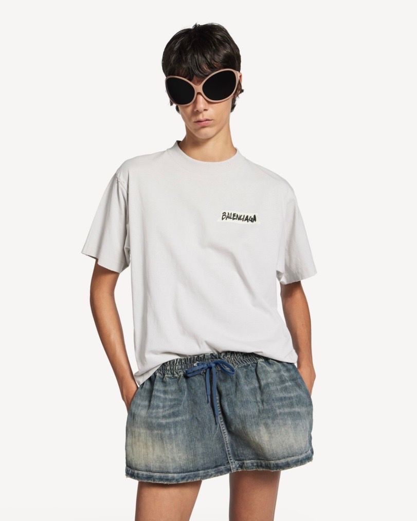 ダーティーエフェクト MASKING TAPE Tシャツ ミディアムフィット / ウィメンズ / ウェア / Tシャツ / ホワイト / 2026SS NEW