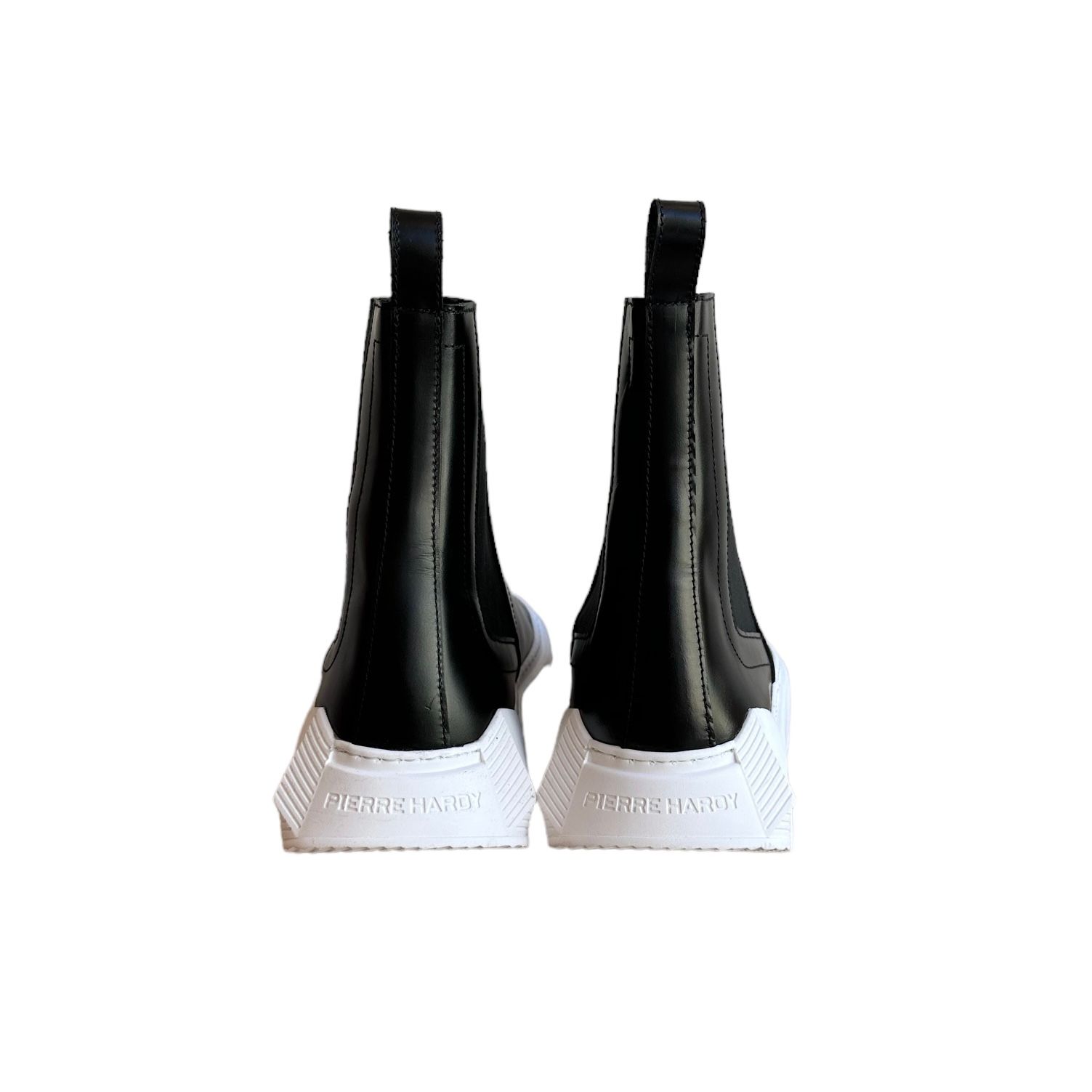 Chelsea cubics sneaker / スニーカー / ショートブーツ / チェルシーブーツ / レザー / ブラック / ホワイト