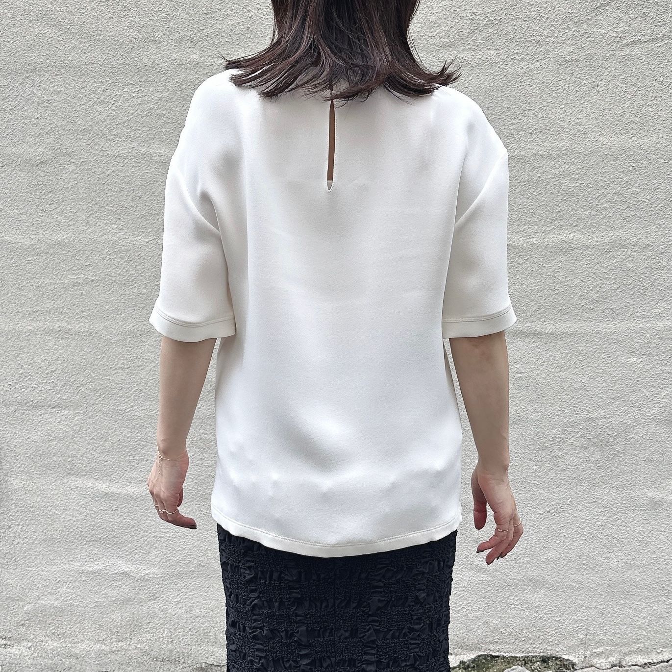 Back Slit silk shirt / クルーネック Tシャツ / シルクシャツ / レディース / アイボリー