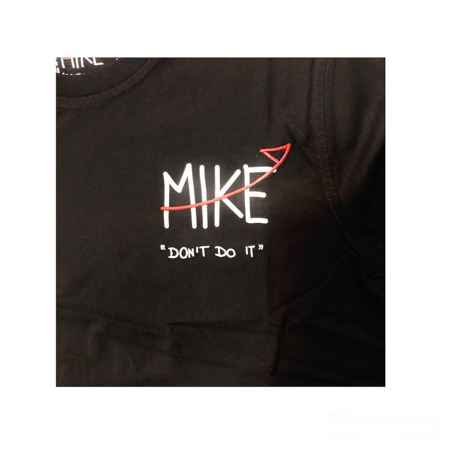 マイクドントドゥイット メンズ 半袖Tシャツ MIKE00 007 MIKE don't do it - ロゴプリント Tシャツ / WHITE [MIKE00] | femt