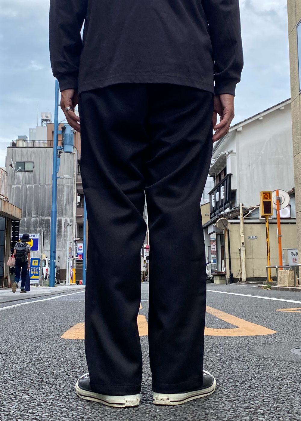 MELANGE TWILL EASY SLACKS (BLACK) / メランジ ツイル イージー スラックス