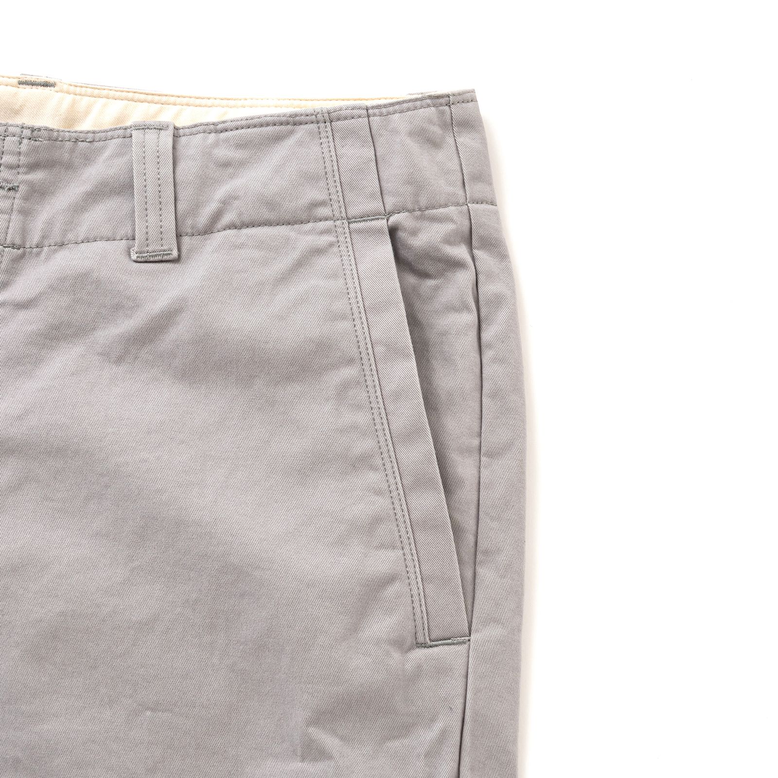 CHINO L/L PANTS SLIM (GRAY) / スリムタイプ チノ パンツ