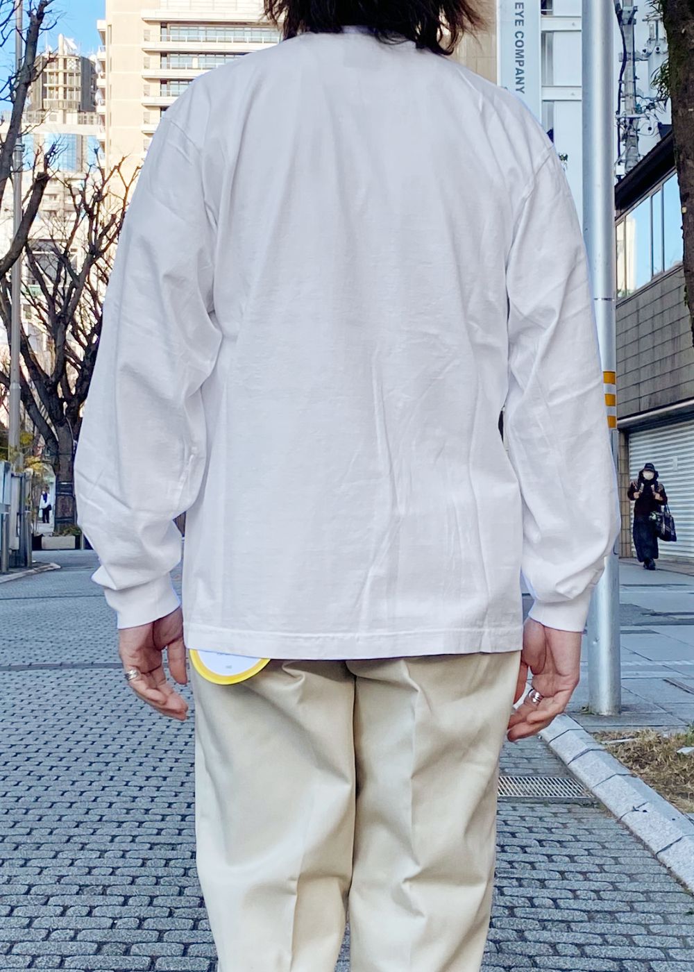 Logo L/S Tee-2 (WHITE) / ロゴ プリント ルーズフィット ロングスリーブ Tシャツ