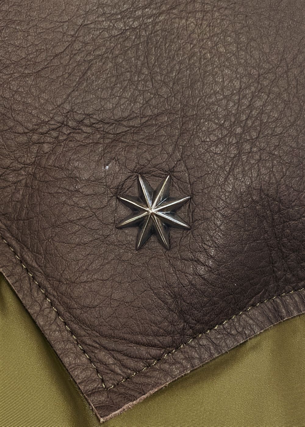 【Rocky Mountain×GDC】Christy Jacket (OLIVE DRAB) / ロッキーマウンテン コラボ ダウンジャケット