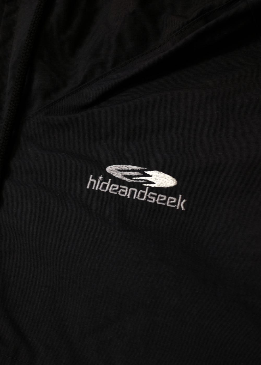 HIDE AND SEEK - NYLON ZIP JACKET (BLACK) / ナイロンジャケット