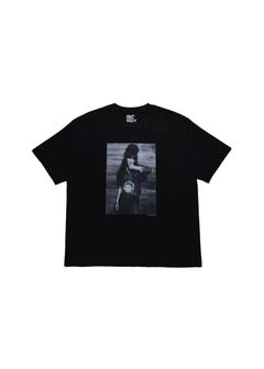 Stie-lo × Irina.L “Presley" T-SH (BLACK) / ×スティーロ×イリーナ・ラザレアヌ コラボ フォト Tシャツ