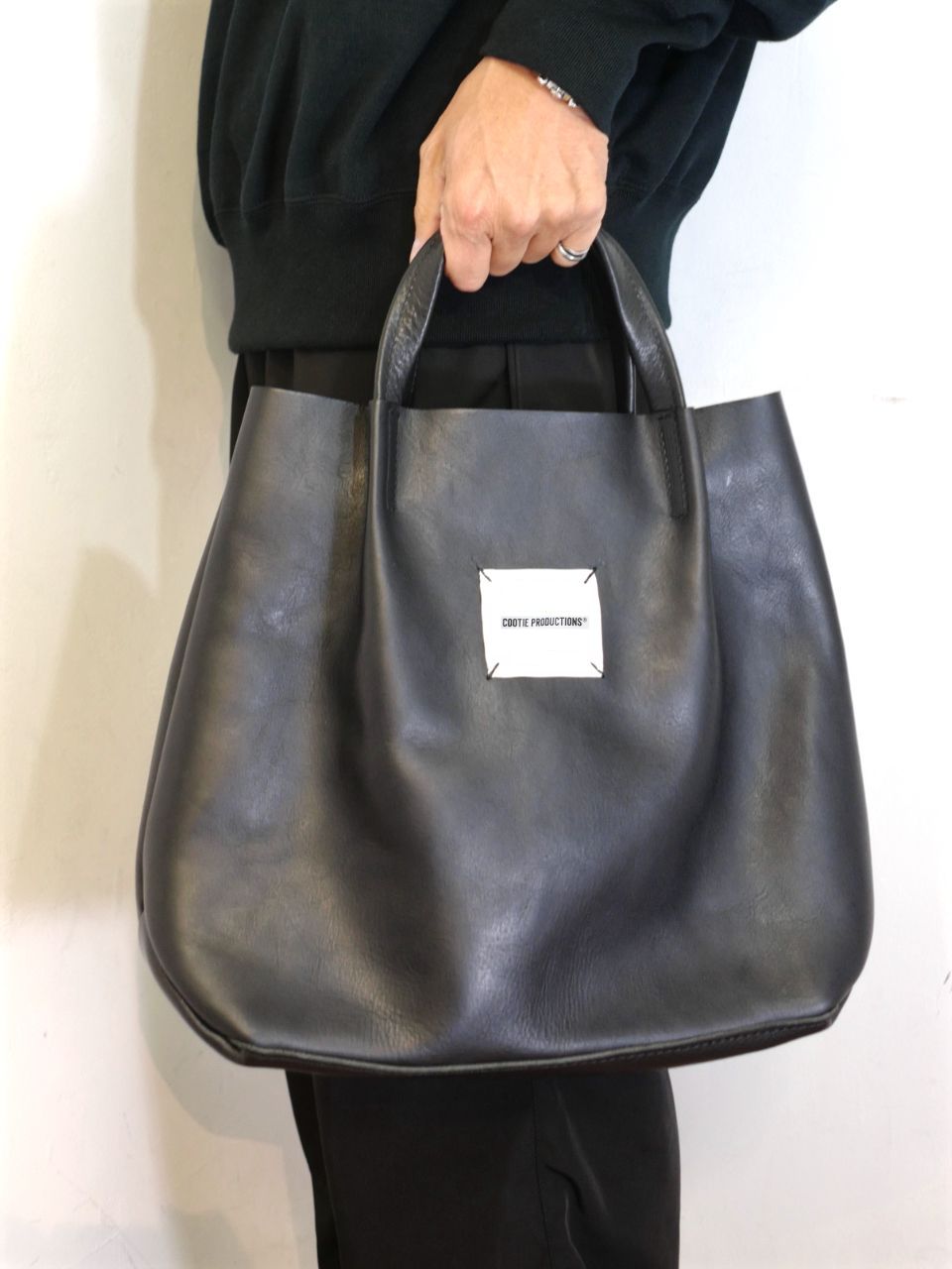 COOTIE PRODUCTIONS - Leather Tote Bag (BLACK) / レザー トートバッグ | LOOPHOLE