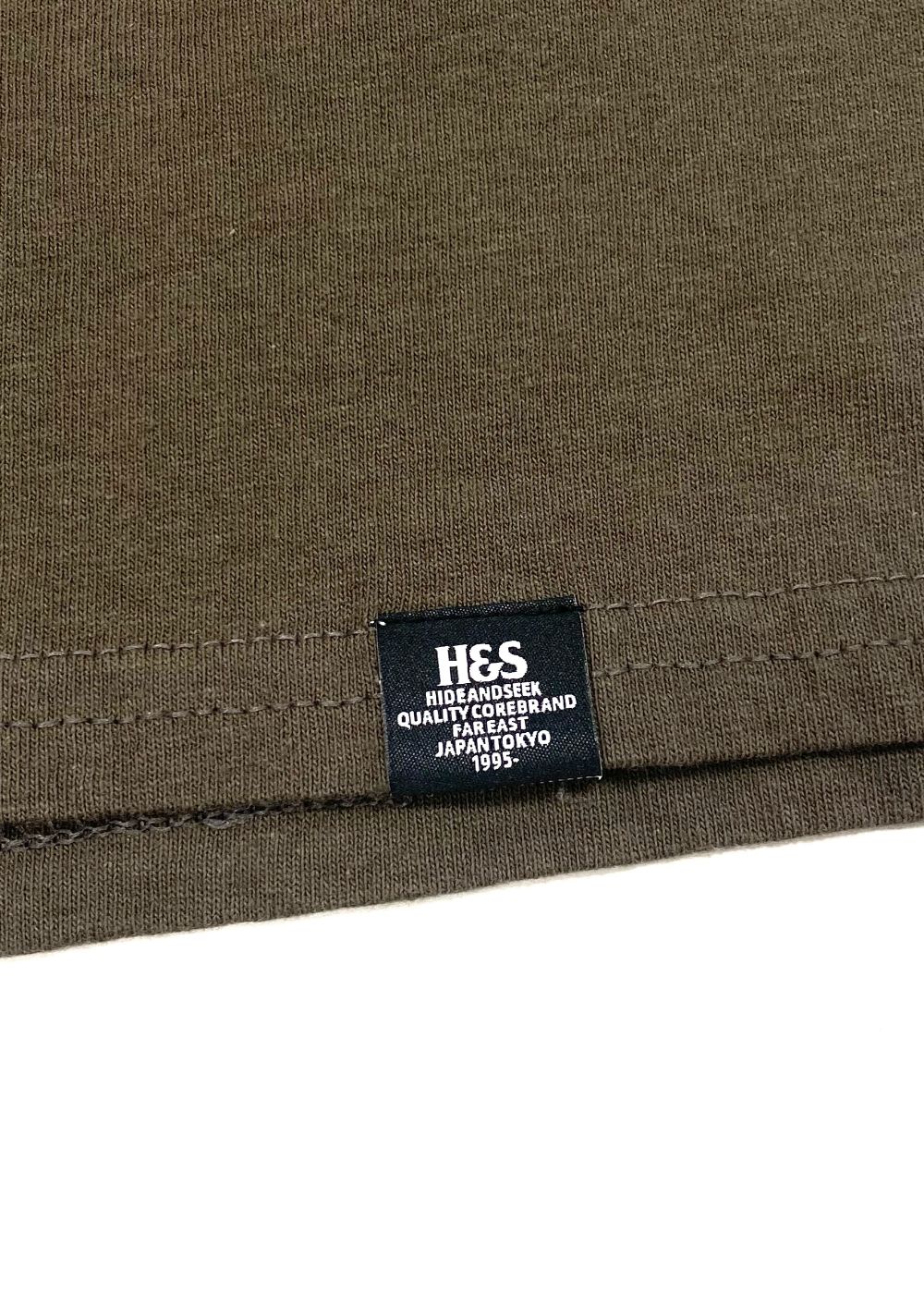 The HAS S/S Tee (OLIVE DRAB) / ロゴ プリントTee