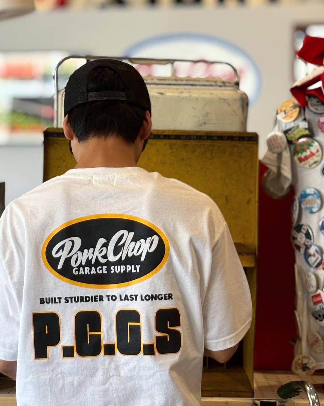 PORKCHOP GARAGE SUPPLY - PCGS BLOCK TEE (WHITE) / オーバル