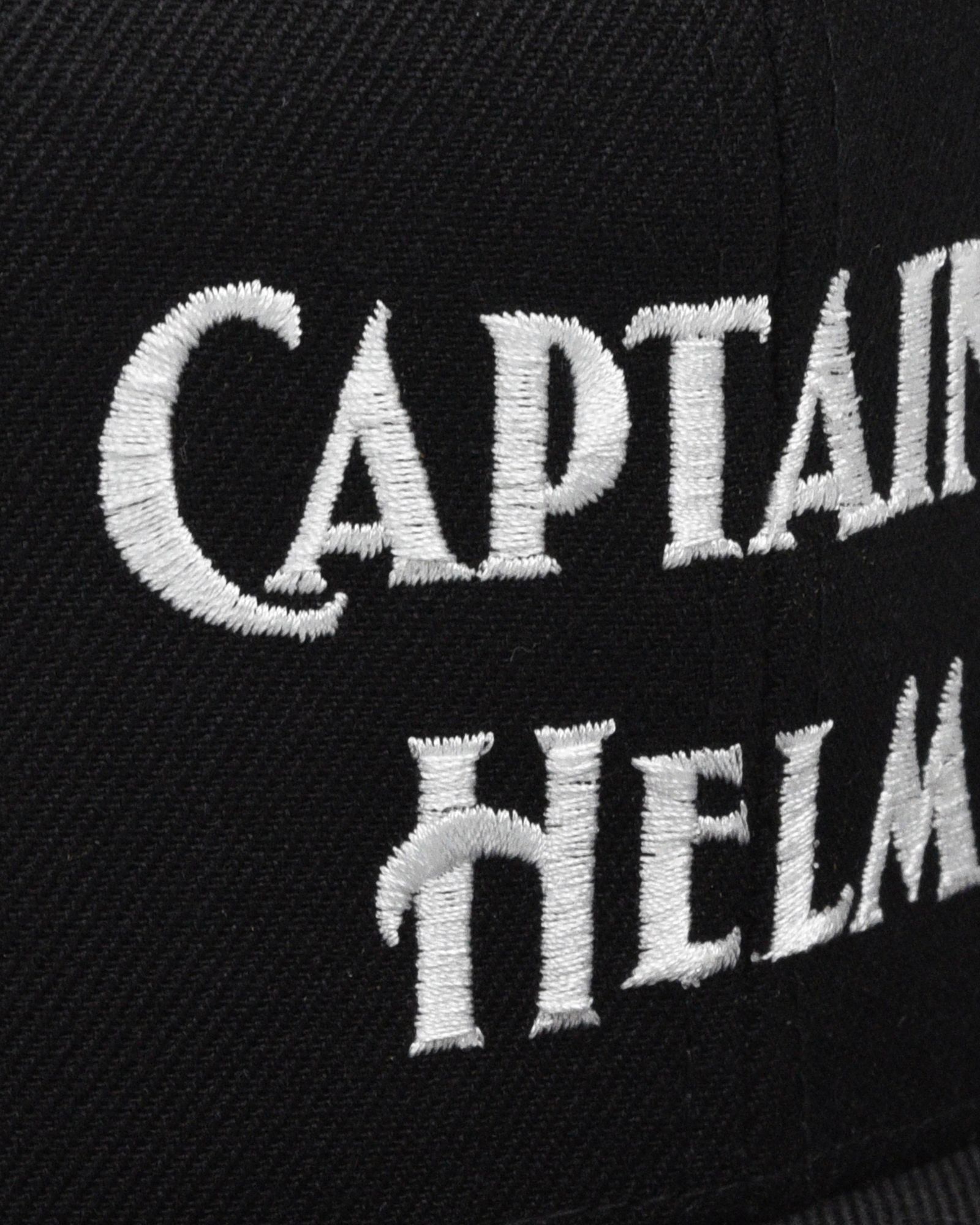 LOGO SNAP BACK CAP (BLACK) / ロゴ刺繍 ベースボール キャップ