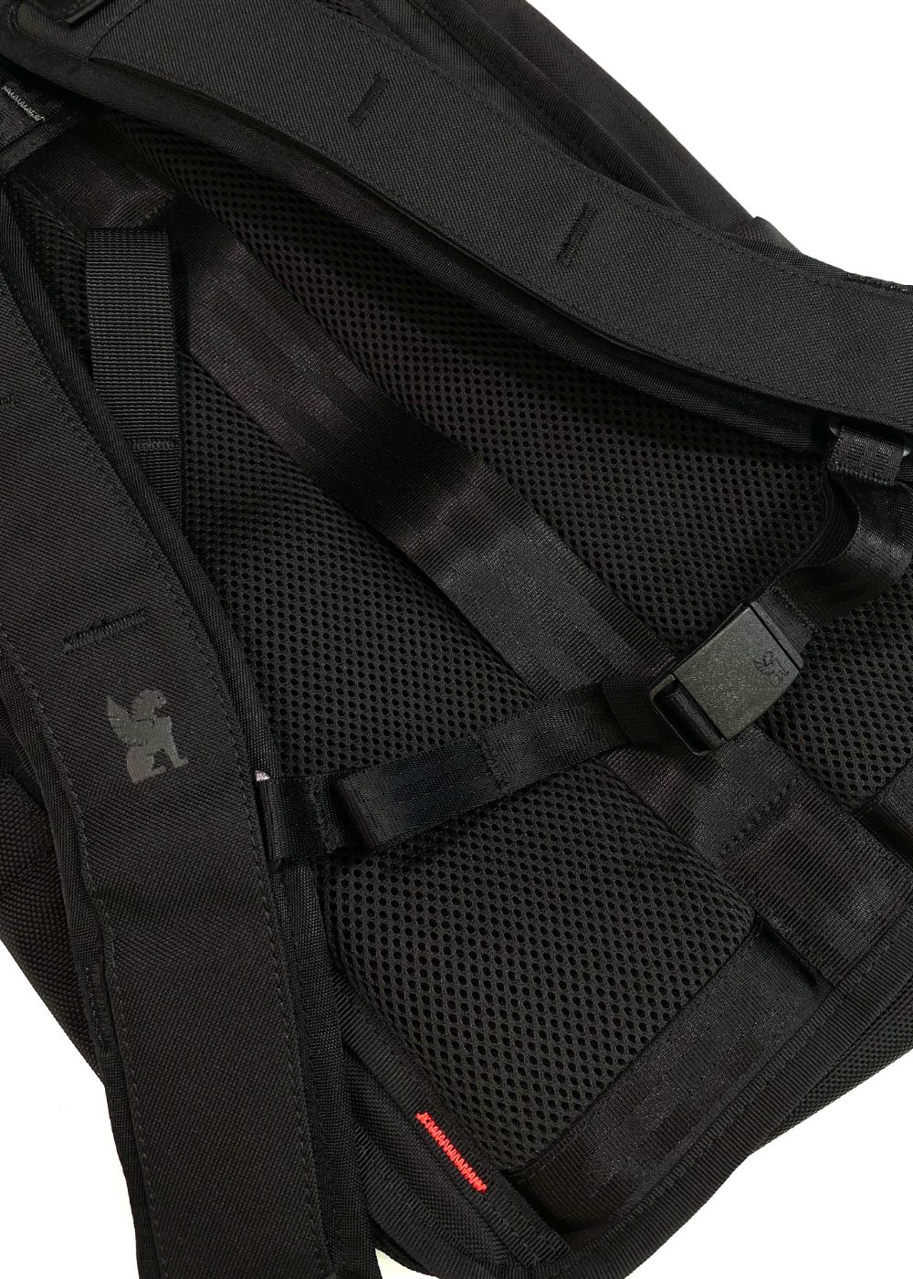 HIDE AND SEEK - × CHROME / HONDO 18L PACK / クローム コラボバックパック | LOOPHOLE