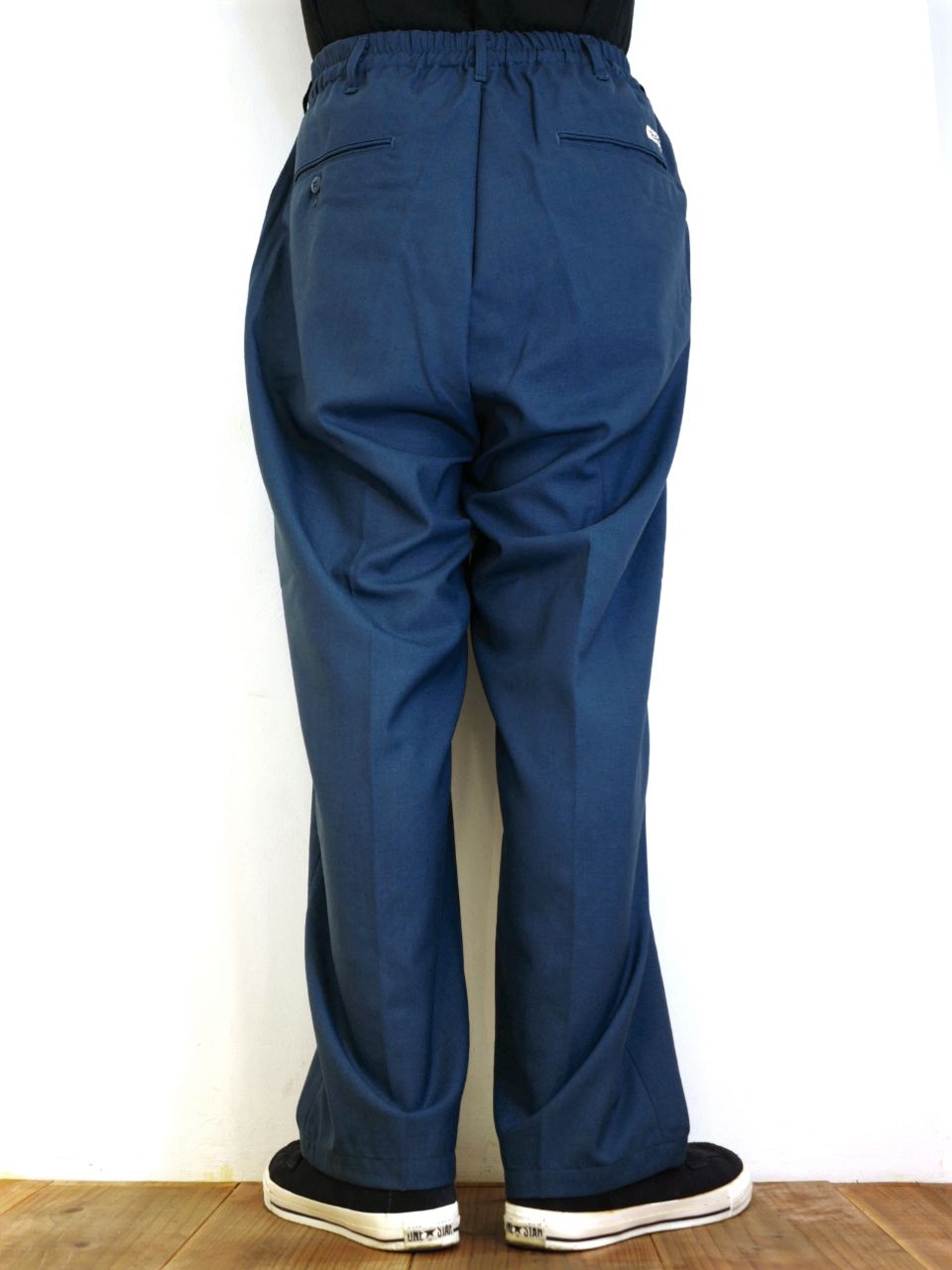 COOTIE PRODUCTIONS - T/W 2 TUCK EASY PANTS (BLACK) / ポリウール