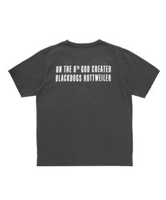 R9 GOD TEE (BLACK) / タイポグラフィ プリント オリジナル Tシャツ