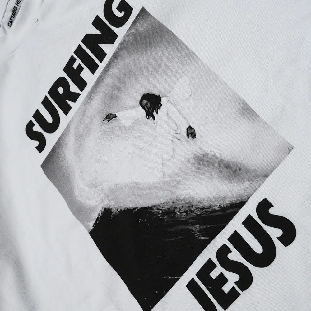 ヘルムのTシャツ 売れてます。